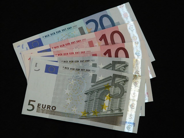 Máte pořád starosti? Nevíte, jak se dostat z finančních dluhů?